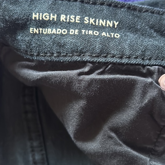 Black High Rise Jeans - Picture 4 of 4